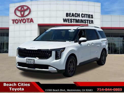 Used 2026 Kia Carnival EX FWD image 5