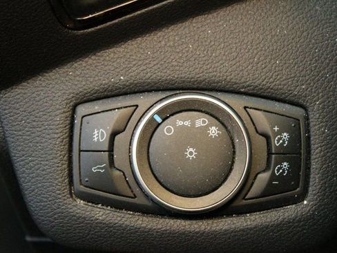 Used 2018 Ford Escape SEL w/ Canadian Touring Package image 17