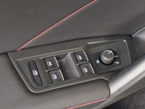 Used 2024 Volkswagen Tiguan Wolfsburg Edition AWD/4WD image 11