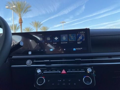 New 2026 Hyundai Tucson SEL image 12