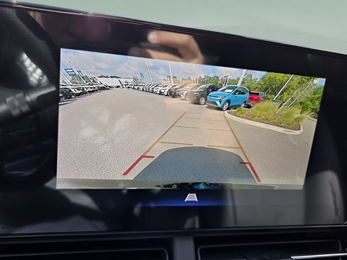 New 2026 Chevrolet Trax RS w/ Sunroof Package FWD image 20