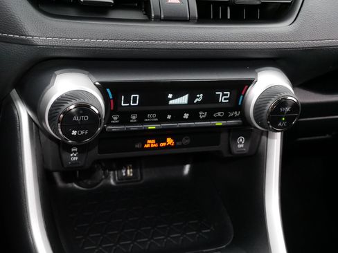 Certified 2025 Toyota RAV4 XLE AWD/4WD image 23