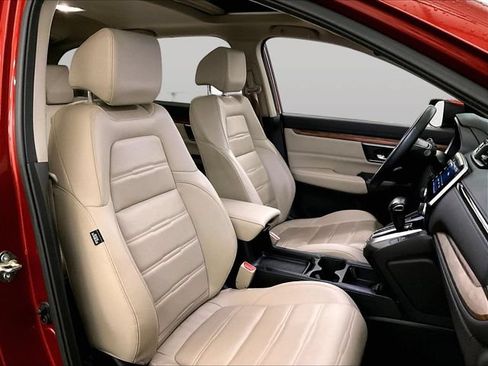 Used 2017 Honda CR-V Touring image 7