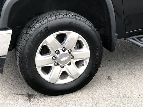 Used 2020 Chevrolet Silverado 2500 LTZ w/ LTZ Plus Package image 2