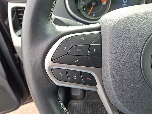 Used 2021 Jeep Cherokee Latitude Lux 80th Anniv w/ Quick Order Package 26U 80TH image 22