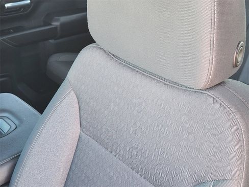 Used 2022 Chevrolet Silverado 1500 Custom image 15