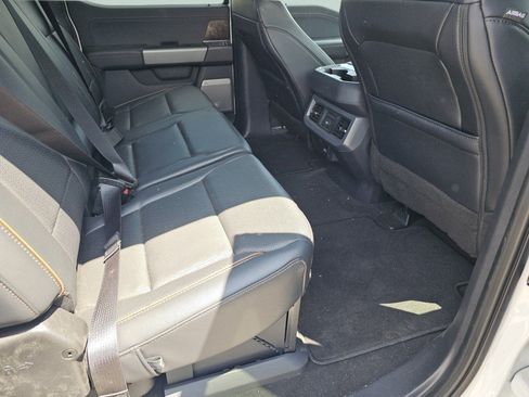 Used 2026 Ford F250 Lariat AWD/4WD image 5