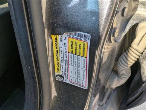 Used 2017 Ford Escape Titanium image 14