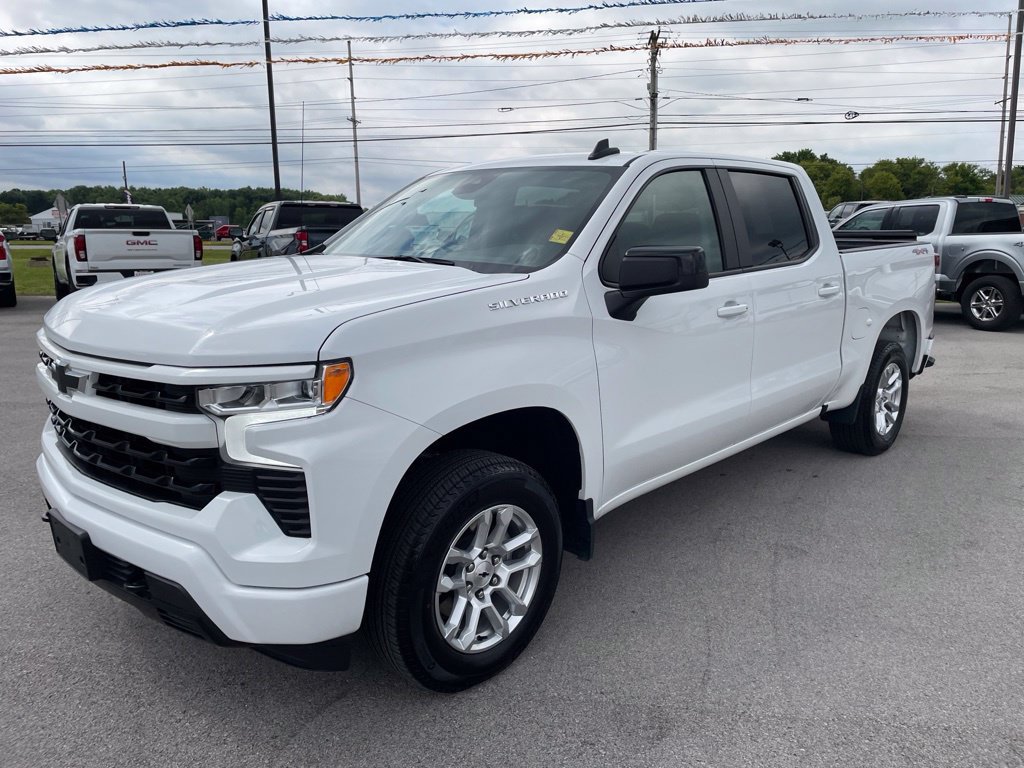 Used 2026 Chevrolet Silverado 1500 RST AWD/4WD image 4