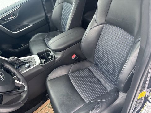 Used 2021 Toyota RAV4 XSE image 20