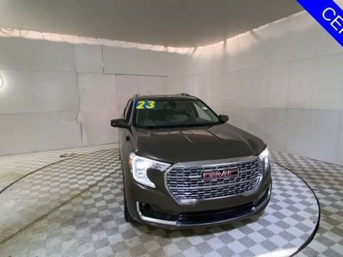 Certified 2023 GMC Terrain Denali w/ Denali Premium Package AWD/4WD image 7