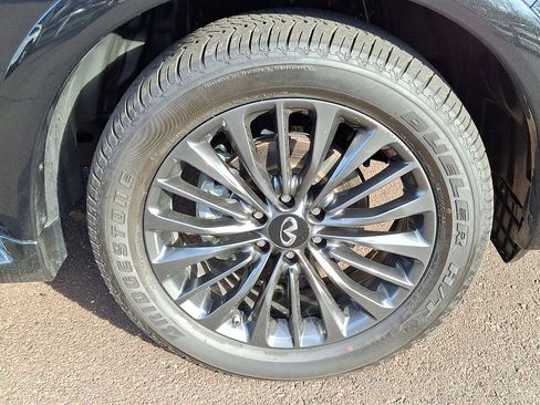 Certified 2024 INFINITI QX80 Sensory w/ Cargo Package image 8