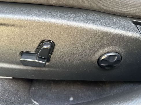 Used 2020 Dodge Charger Scat Pack image 12