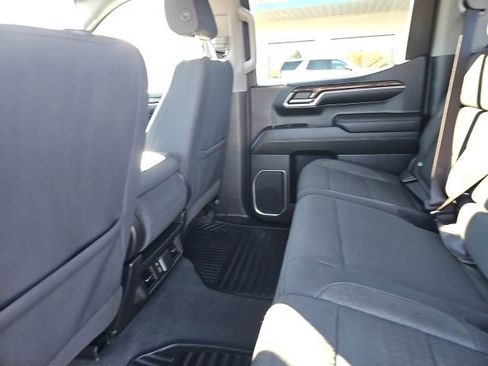 Used 2023 GMC Sierra 1500 Elevation image 7