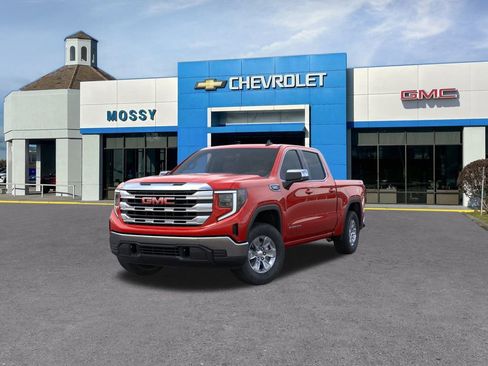 New 2026 GMC Sierra 1500 SLE w/ Preferred Package image 8