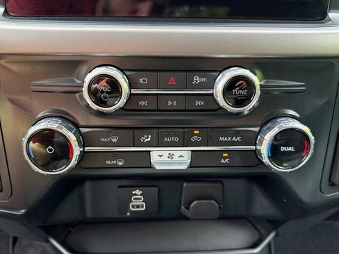 Used 2025 Ford F150 XLT w/ Equipment Group 301A Standard AWD/4WD image 21