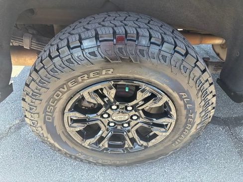 Used 2022 Chevrolet Silverado 1500 ZR2 AWD/4WD image 15
