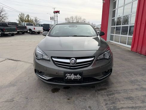 Used 2017 Buick Cascada Premium image 5