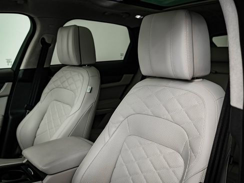 Used 2023 Jaguar F-PACE S image 24