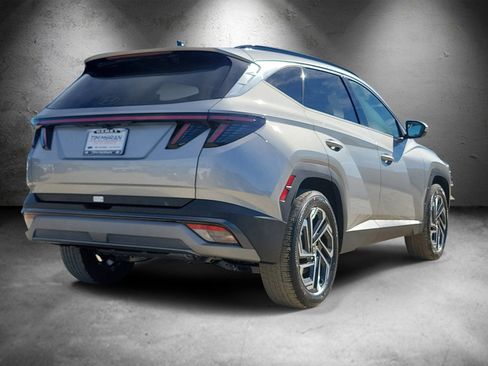 New 2026 Hyundai Tucson Limited FWD image 3
