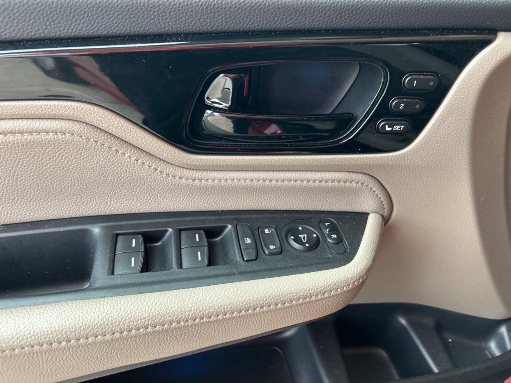 Used 2024 Honda Odyssey Touring image 15