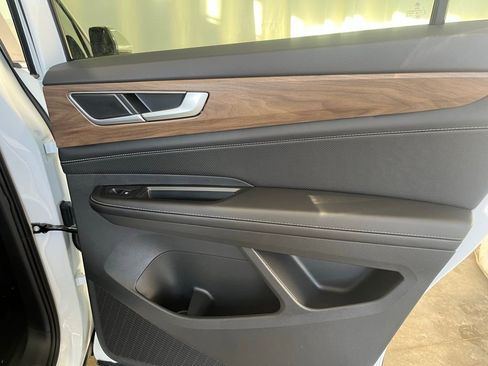 New 2026 Volkswagen Atlas SE image 23