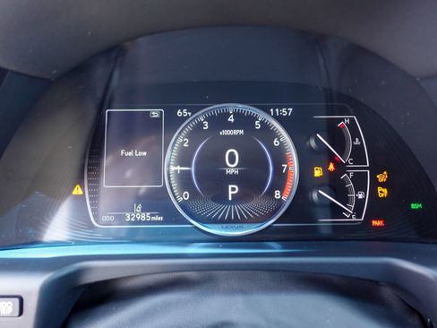 Used 2024 Lexus ES 350 w/ Premium Package FWD image 15