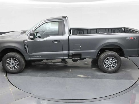 New 2025 Ford F350 XLT image 17