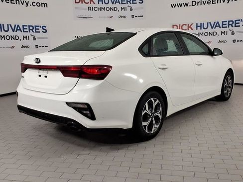 Used 2021 Kia Forte LXS image 4