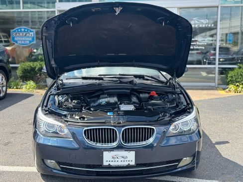 Used 2010 BMW 528i xDrive Sedan AWD/4WD image 58