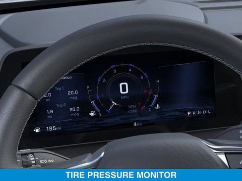 New 2026 Chevrolet Traverse LT w/ Driver Confidence Package AWD/4WD image 18