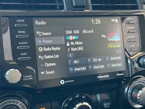 Used 2022 Toyota 4Runner TRD Off-Road Premium AWD/4WD image 17