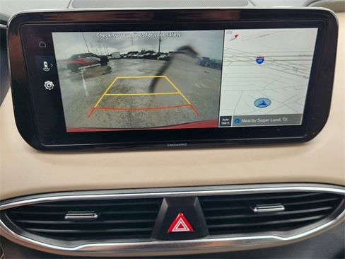 Used 2023 Hyundai Santa Fe SEL image 17