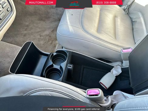 Used 2003 Cadillac De Ville Sedan FWD image 15