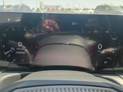 New 2026 Nissan Sentra SR w/ Floor Mat Package FWD image 13