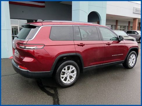 Used 2023 Jeep Grand Cherokee L Limited AWD/4WD image 8