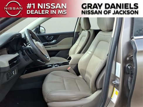 Used 2020 Lincoln Corsair Reserve w/ Equipment Group 201A image 22