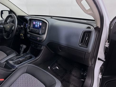 Used 2017 Chevrolet Colorado Z71 RWD image 35