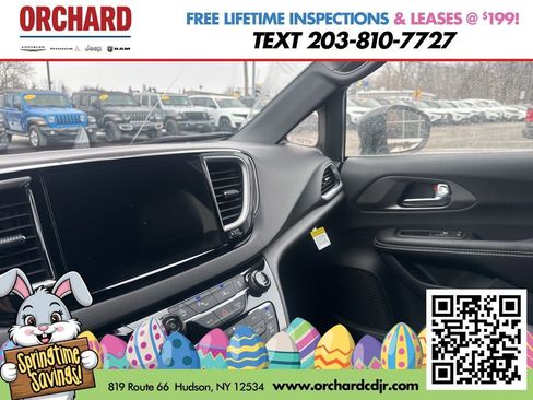 New 2026 Chrysler Voyager LX image 34