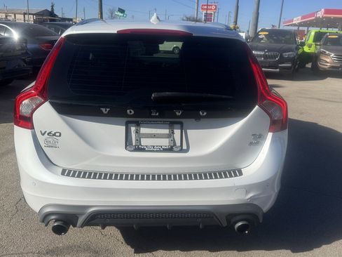 Used 2017 Volvo V60 T6 R-Design Platinum w/ Climate Package image 7