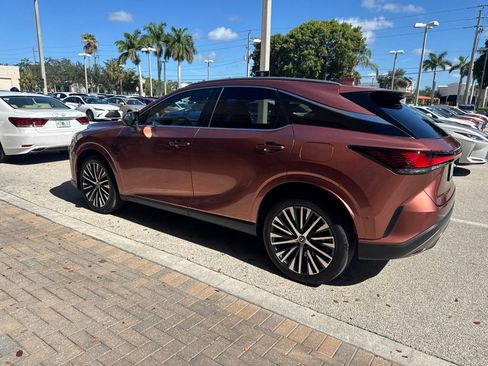 Used 2024 Lexus RX 350 Premium Plus w/ Convenience Package FWD image 10