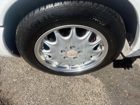 Used 1998 Mercedes-Benz SL 500 image 11