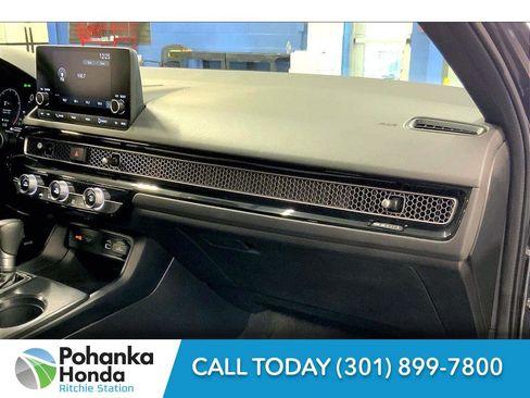 Used 2024 Honda Civic Sport image 17