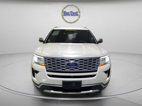 Used 2019 Ford Explorer Platinum AWD/4WD image 7