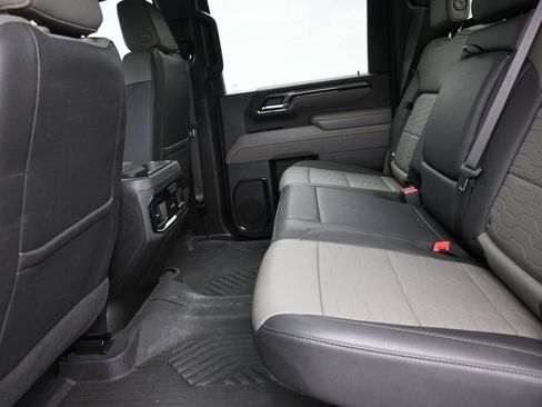 Used 2024 Chevrolet Silverado 2500 ZR2 w/ ZR2 Bison Edition AWD/4WD image 15