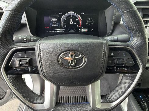 Used 2025 Toyota Tundra Platinum image 18