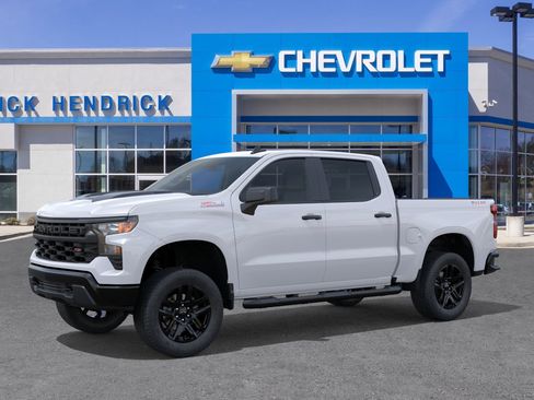 New 2026 Chevrolet Silverado 1500 Custom Trail Boss w/ Turbomax Blackout Package AWD/4WD image 3