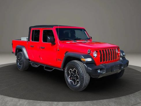 Used 2020 Jeep Gladiator Sport w/ Quick Order Package 24S AWD/4WD image 12