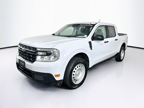 Used 2024 Ford Maverick XL FWD image 3