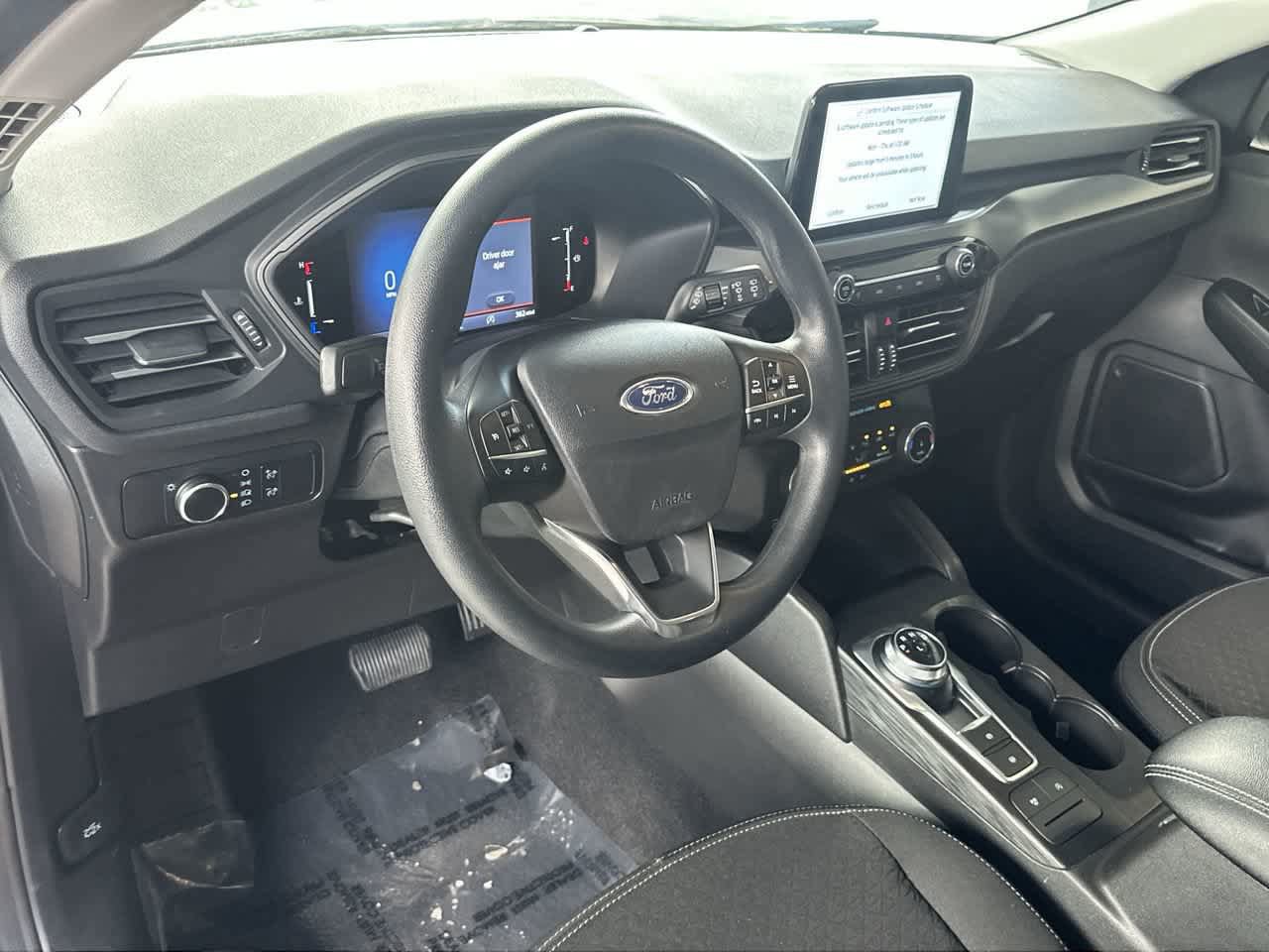 Used 2025 Ford Escape Active FWD image 13